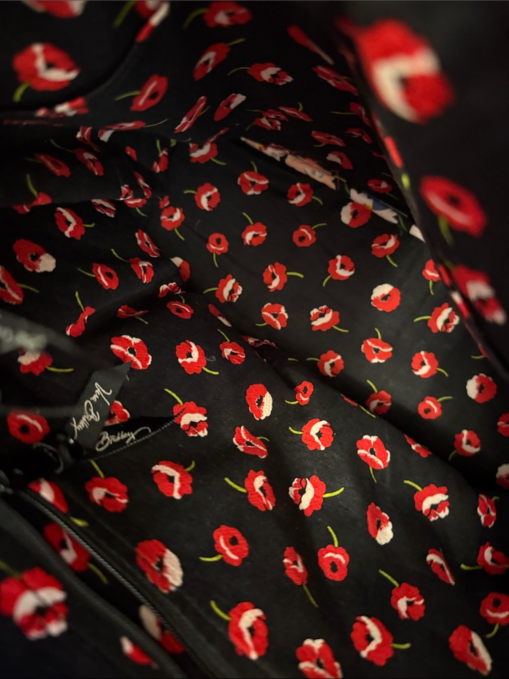 Vera Bradley Poppy Fields pleated floral tote - Picture 6 of 6